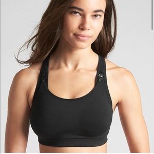 GapFit Medium Impact Nursing Sports Bra -Sz Medium